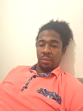 Snapshot of cracha chatting on 10-11-25, 11:58 cracha online show from 10-11-25, 11:58