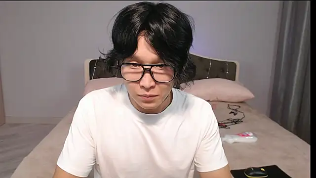 KaiChicken online show from 10-07-25, 03:20