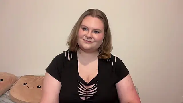 Snapshot of BriannaFlirty chatting on 11-02-25, 07:16 BriannaFlirty online show from 11-02-25, 07:16