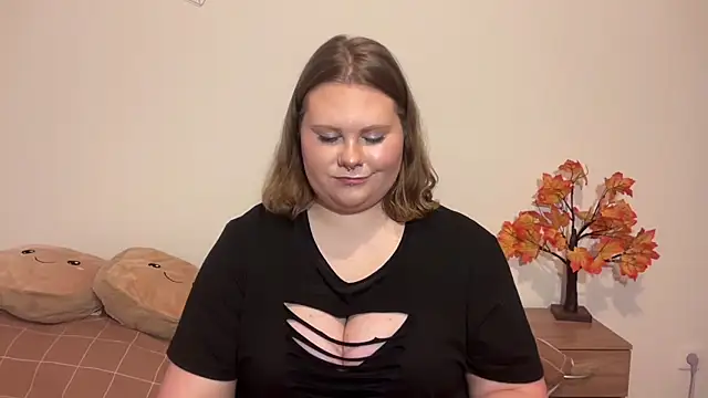 Snapshot of BriannaFlirty chatting on 11-16-25, 07:25 BriannaFlirty online show from 11-16-25, 07:25