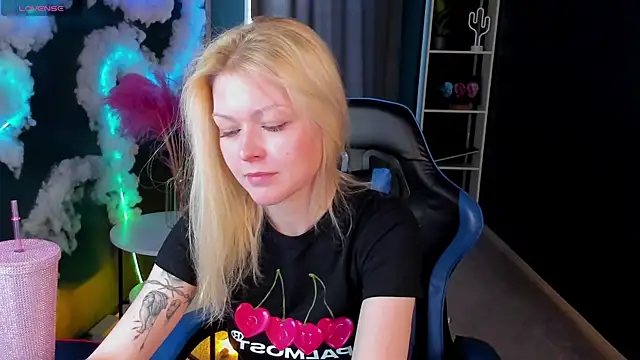 Callista a online show from 04-27-26, 03:04