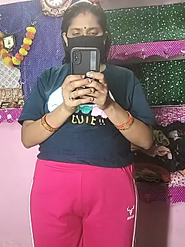 Snapshot of Rasili_bhabhi10 chatting on 11-23-25, 04:51 Rasili bhabhi10 online show from 11-23-25, 04:51