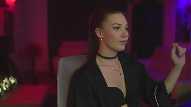 Snapshot of CandyStorm chatting on 12-16-25, 09:42 CandyStorm online show from 12-16-25, 09:42