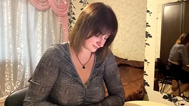Snapshot of HoneyRose333 chatting on 10-10-25, 08:35 HoneyRose333 online show from 10-10-25, 08:35