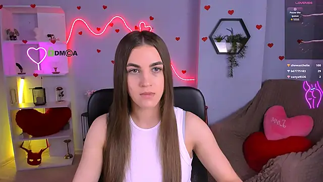 Snapshot of lina_fox12 chatting on 06-18-26, 12:20 lina fox12 online show from 06-18-26, 12:20