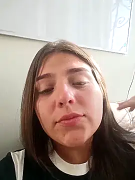 EmiilySttone online show from 12-17-25, 12:33