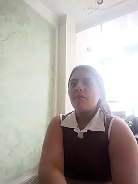 EmiilySttone online show from 02-06-26, 03:59