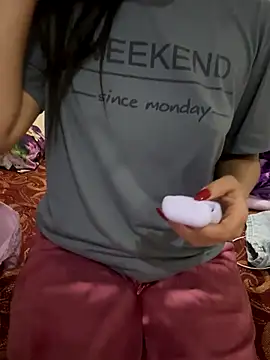 Queen-35 online show from 11-07-25, 09:15