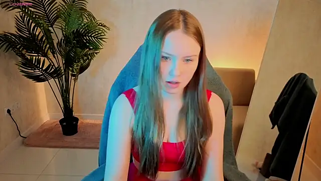 Snapshot of SirenaBlessing chatting on 11-30-25, 05:06 SirenaBlessing online show from 11-30-25, 05:06