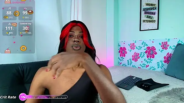 Snapshot of EbonyHansNight chatting on 10-25-25, 01:18 EbonyHansNight online show from 10-25-25, 01:18