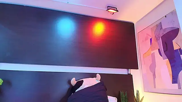 Cammi wagner online show from 04-16-26, 07:58