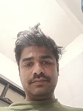 Snapshot of puneriboy32 chatting on 11-14-25, 03:05 puneriboy32 online show from 11-14-25, 03:05