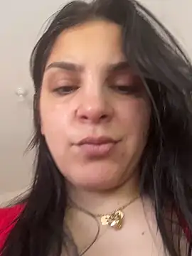 Snapshot of sweet_manuella chatting on 10-22-25, 02:17 sweet manuella online show from 10-22-25, 02:17