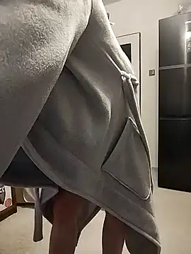 Snapshot of honzinka83 chatting on 02-12-26, 06:36 honzinka83 online show from 02-12-26, 06:36