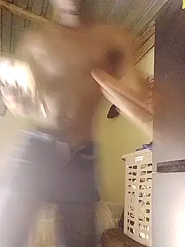 Snapshot of freakyrayy chatting on 03-13-26, 10:05 freakyrayy online show from 03-13-26, 10:05