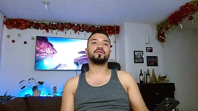 Snapshot of mathewv_ chatting on 11-13-25, 09:14 mathewv online show from 11-13-25, 09:14