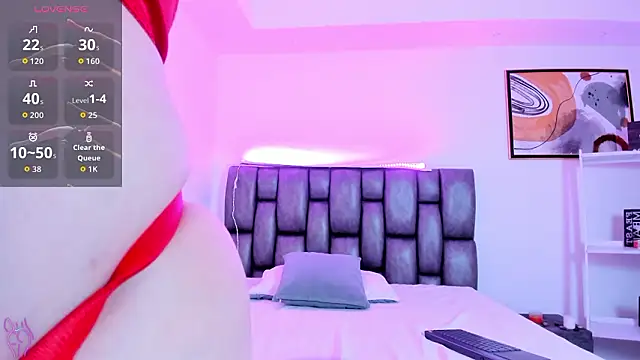 VenusCooper online show from 03-12-26, 07:31