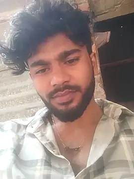 Snapshot of Hotraj24 chatting on 12-18-25, 07:36 Hotraj24 online show from 12-18-25, 07:36