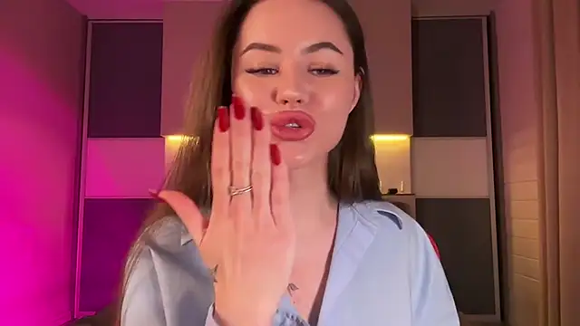 Snapshot of AlmaryKim chatting on 01-21-25, 07:39 AlmaryKim online show from 01-21-25, 07:39