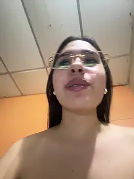 Brianna bunny05 online show from 06-21-26, 09:17