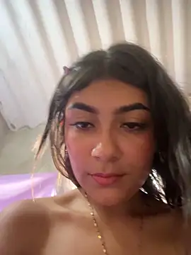 Snapshot of Sweed-virgin-pussy chatting on 11-16-25, 01:39 Sweed-virgin-pussy online show from 11-16-25, 01:39