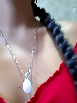 Snapshot of Sweed-virgin-pussy chatting on 12-14-25, 02:55 Sweed-virgin-pussy online show from 12-14-25, 02:55