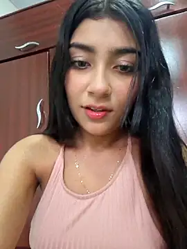 Sweed-virgin-pussy online show from 04-07-26, 07:58