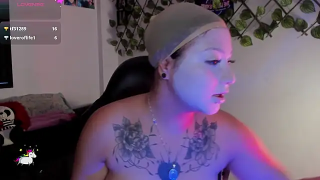 Snapshot of Kora_Red69 chatting on 08-02-26, 04:49 Kora Red69 online show from 08-02-26, 04:49