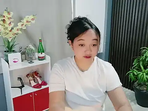 UrFavouriteCravings online show from 01-10-26, 02:13