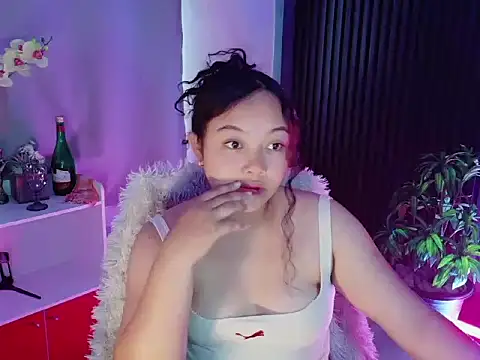 UrFavouriteCravings online show from 03-02-26, 02:14