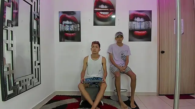 VERY HOT GUYS online show from 12-01-25, 01:27