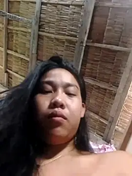 luna light23 online show from 10-28-25, 01:20