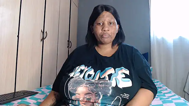PIXIEBITCHXXX26 online show from 07-13-26, 12:30