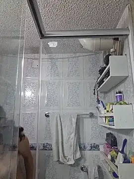 Snapshot of annyaparis chatting on 11-07-25, 03:34 annyaparis online show from 11-07-25, 03:34