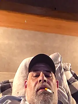 DeeBestEver online show from 11-30-25, 06:56