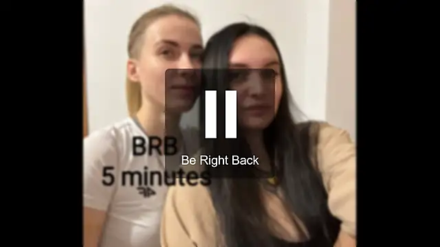 Snapshot of Mary_12 chatting on 10-07-25, 08:28 Mary 12 online show from 10-07-25, 08:28