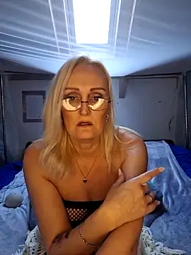 Jenny Blum online show from 12-05-25, 01:42