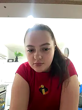 Snapshot of Victoria6989 chatting on 12-15-25, 10:19 Victoria6989 online show from 12-15-25, 10:19