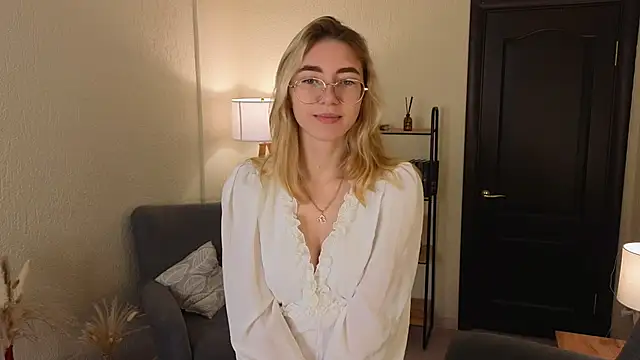 KatherineWill online show from 10-09-25, 07:28
