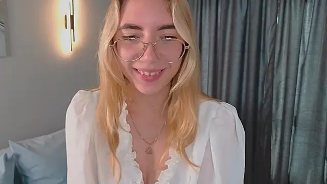 KatherineWill online show from 10-22-25, 12:16