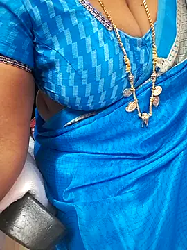 Snapshot of Tamil_Ammani chatting on 07-06-26, 05:26 Tamil Ammani online show from 07-06-26, 05:26