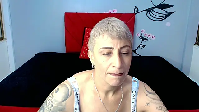 Charlotte  Gray online show from 11-01-25, 12:18