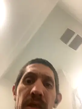 Snapshot of daddydannyboy13 chatting on 11-28-25, 05:32 daddydannyboy13 online show from 11-28-25, 05:32