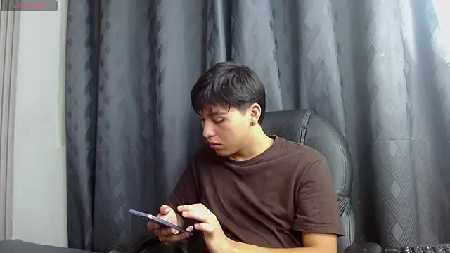 StiwenTwink online show from 07-11-26, 01:14