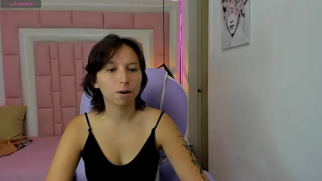 Klaret Toy online show from 06-11-26, 07:34