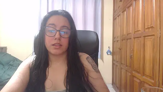 Venus cat  online show from 02-01-26, 10:41