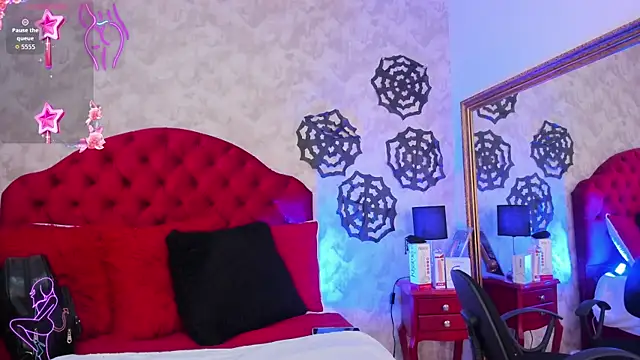 Setsuna St online show from 10-30-25, 02:40