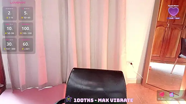 emma web  online show from 03-19-26, 02:43