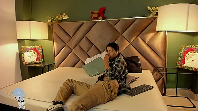 Snapshot of Dickie_Dicking chatting on 12-02-25, 09:10 Dickie Dicking online show from 12-02-25, 09:10