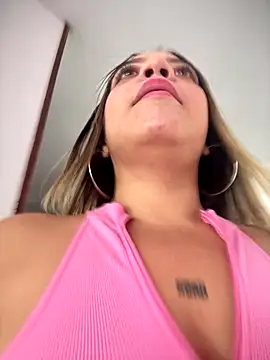 Ada Pink online show from 11-26-25, 05:14